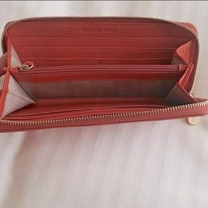 Michael Kors Wallet Orange and Glld